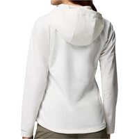 Columbia chaqueta softshell mujer TRAILBORNE BLANCO vista trasera