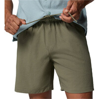 Columbia pantalón corto montaña hombre UTILIZER VERDE 03