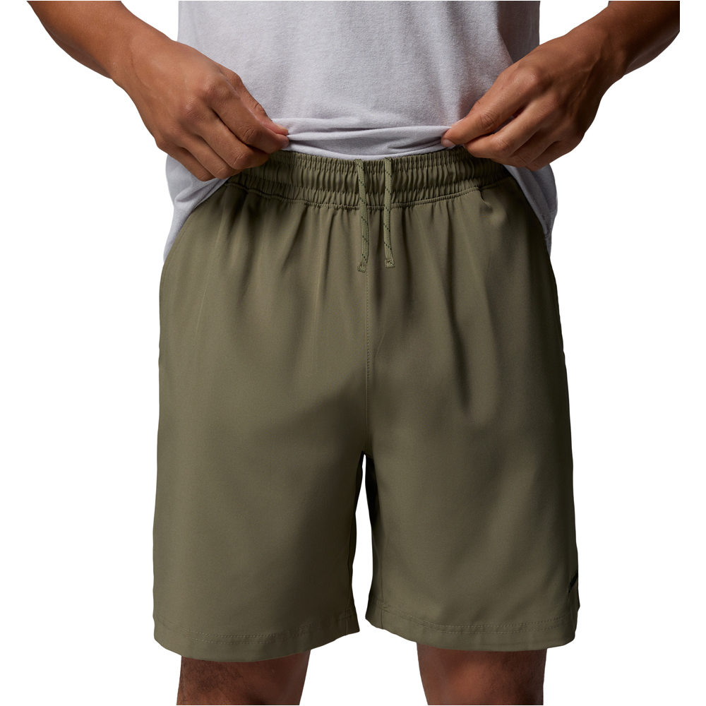 Columbia pantalón corto montaña hombre VITAL VALLEY VERDE 03