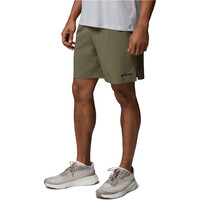 Columbia pantalón corto montaña hombre VITAL VALLEY VERDE vista detalle