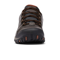 Columbia zapatilla trekking hombre WOODBURN II WATERPROOF MARRON puntera