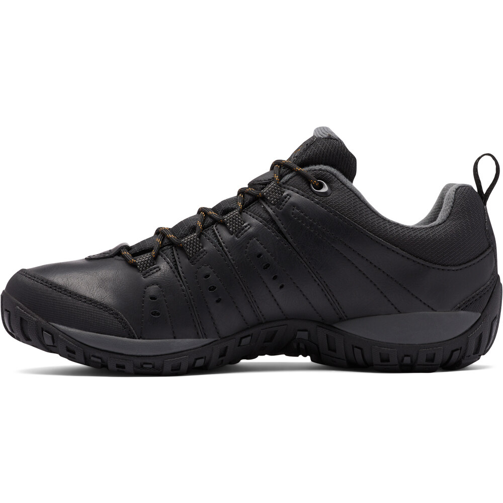 Columbia zapatilla trekking hombre WOODBURN II WATERPROOF NEGRO vista superior