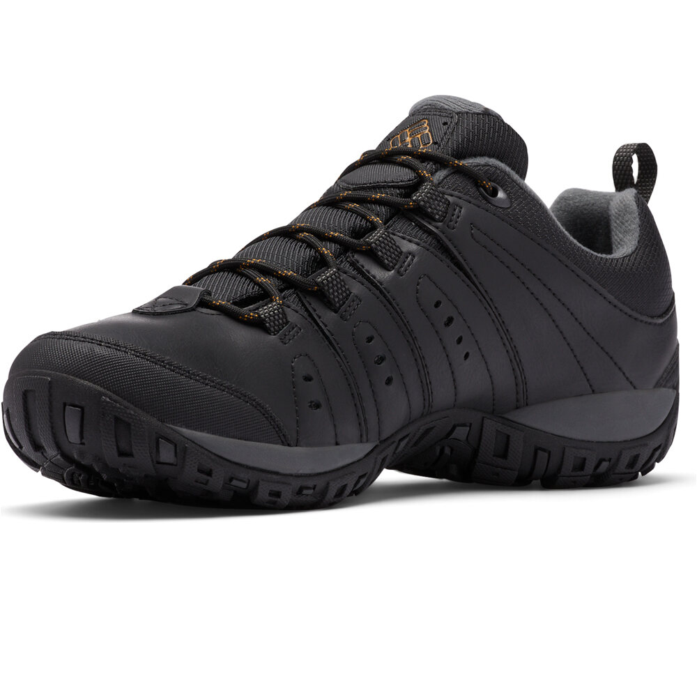 Columbia zapatilla trekking hombre WOODBURN II WATERPROOF NEGRO vista trasera