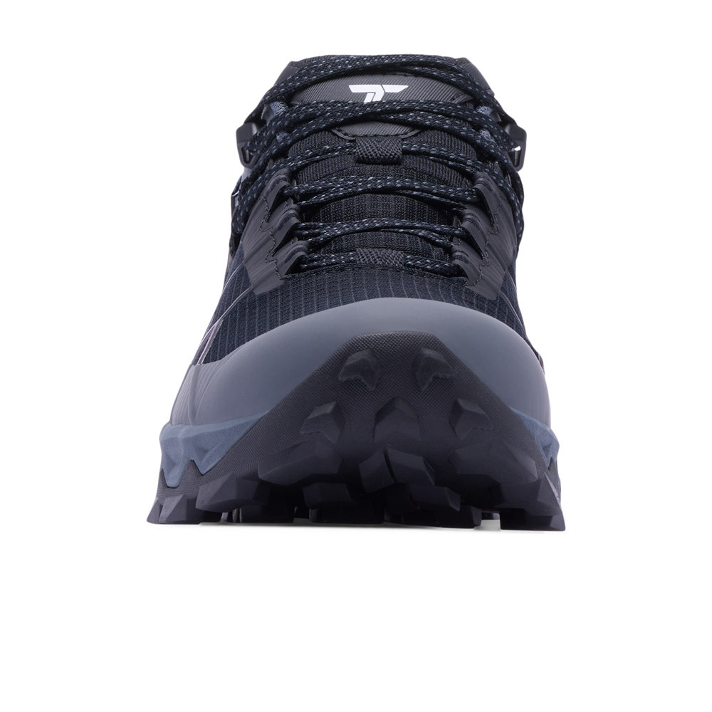 Columbia zapatilla trekking mujer PEAKFREAK TITANIUM OUTDRY NEGRO puntera