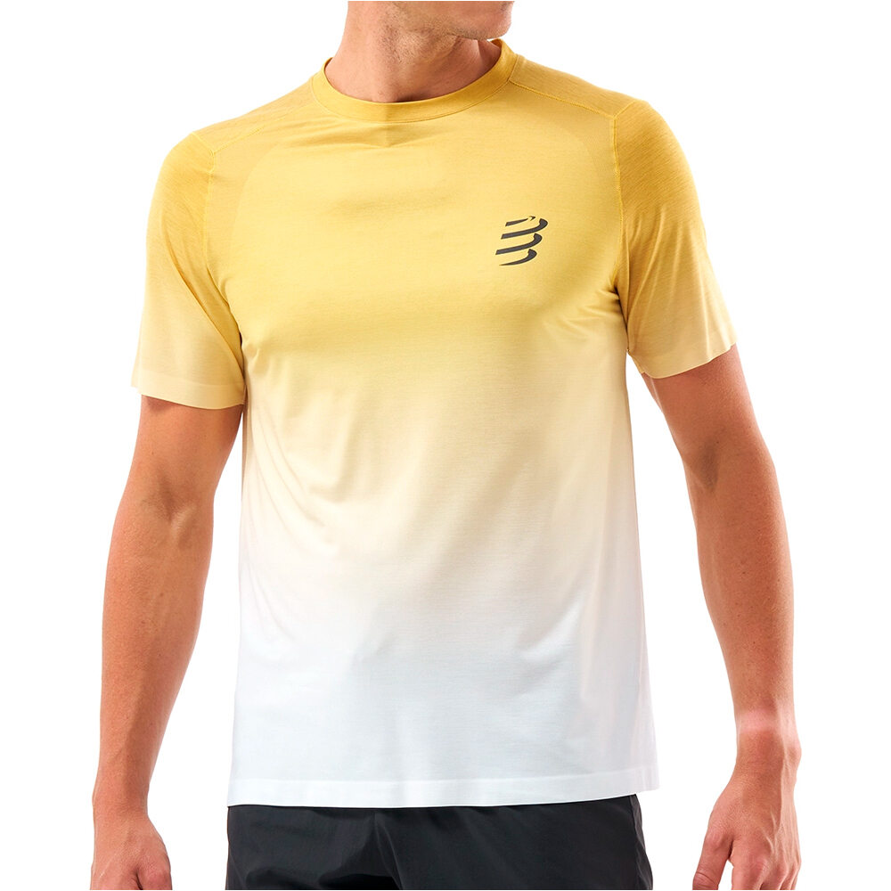 Compressport camisetas trail running manga corta hombre PERFORMANCE AMARILLO vista frontal