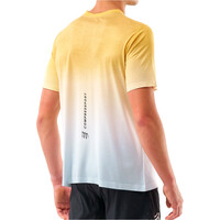 Compressport camisetas trail running manga corta hombre PERFORMANCE AMARILLO vista trasera