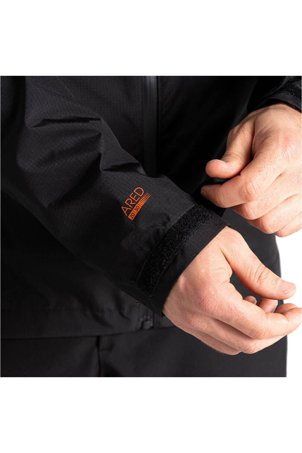 Dare2b chaqueta impermeable hombre TORREK BRTHE OUT NEGRO 06