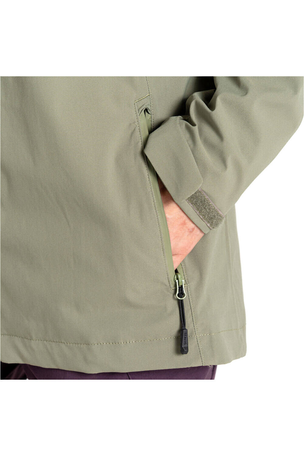 Dare2b chaqueta impermeable mujer SWITCH UP II VERDE vista detalle