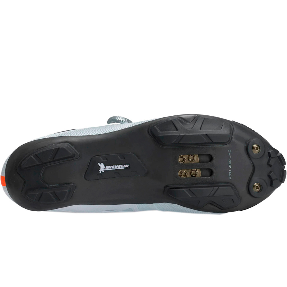 Dmt zapatillas mtb KM0 EVO BLANCO vista trasera