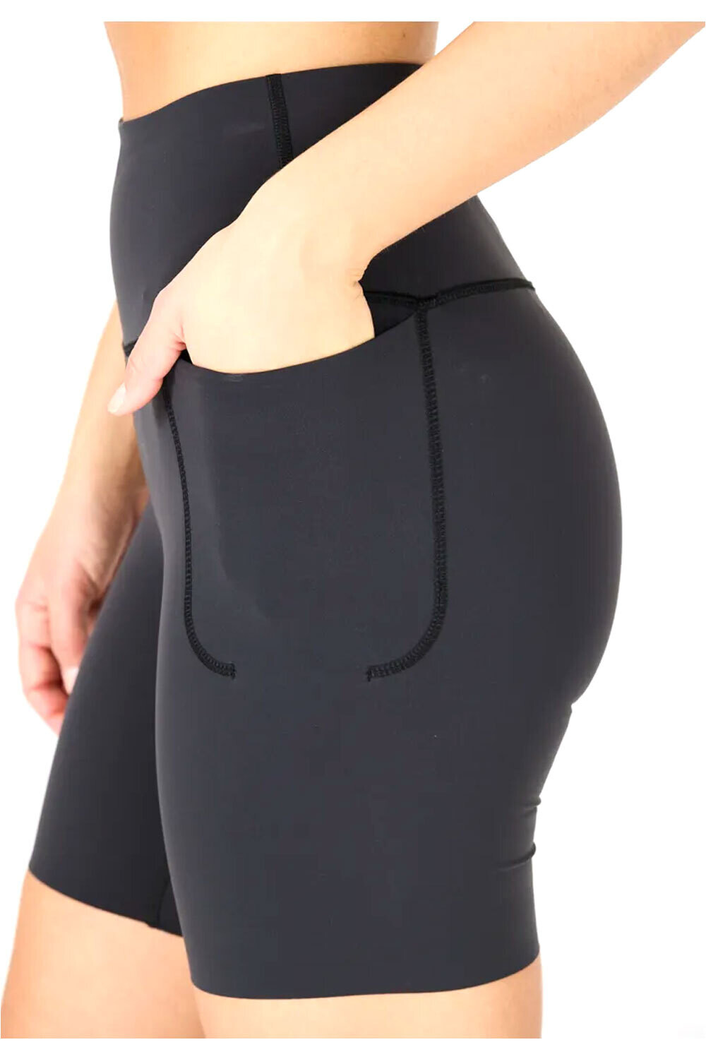 Endurance malla corta running mujer MOVE NEGRO 03