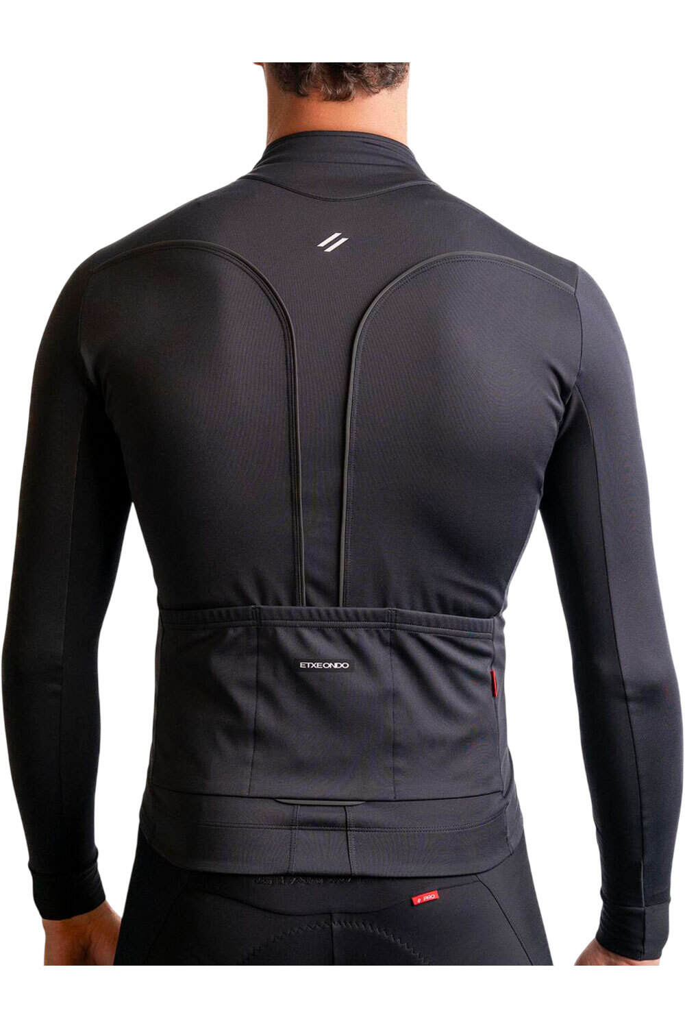 Etxeondo cortavientos ciclismo hombre DENA WINSTOPPER  vista trasera