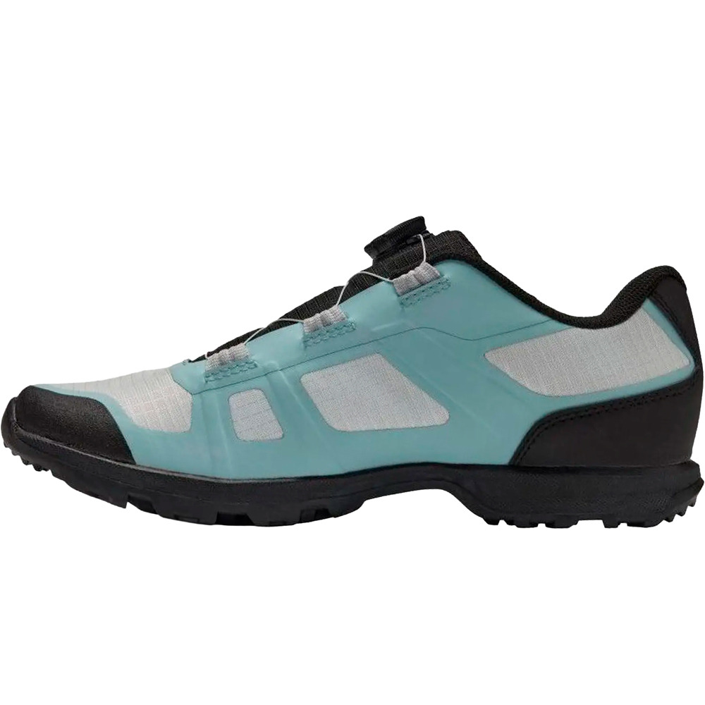 Giro zapatillas mtb GAUGE BOA AZUL vista trasera