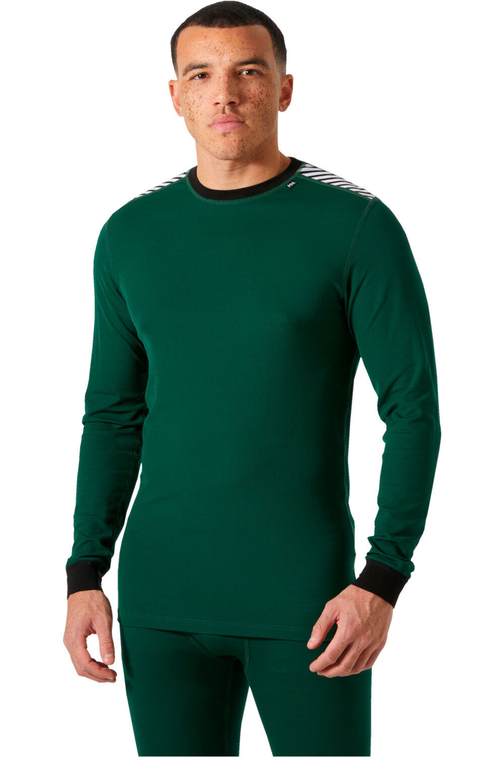 Helly Hansen camiseta térmica manga larga hombre COMFORT LIGHT VERDE vista detalle