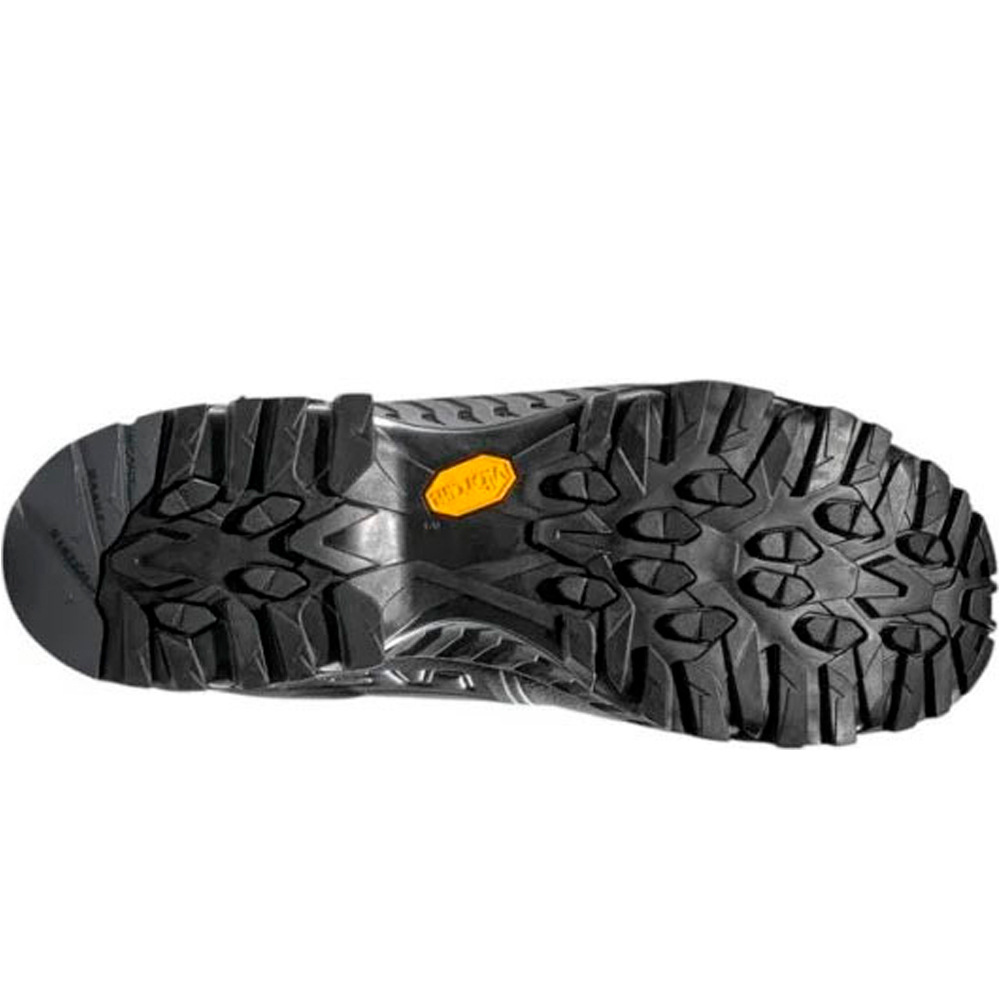 La Sportiva zapatilla trekking hombre SPIRE GORE-TEX NEGRO vista trasera