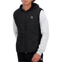 Le Coq Sportif chalecos hombre HYBRIDE DOUDOUNE SL HOOD N1 NEGRO vista frontal