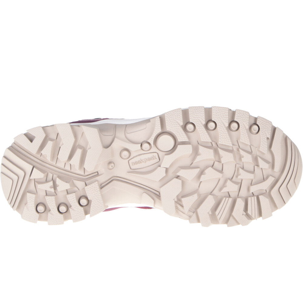 Neak Peak zapatilla trekking mujer FOCUS LOW ROJO puntera