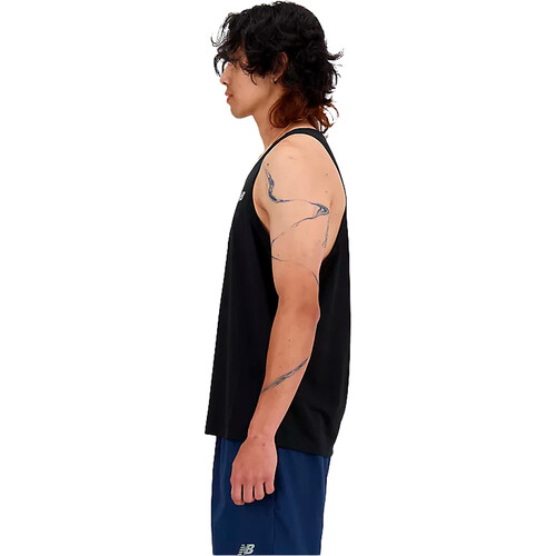 NEW BALANCE SPORT ESSENTIALS SINGLET negro