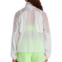 New Balance Chaqueta Running Mujer RC Jacket GRIS vista trasera