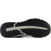 New Balance zapatilla moda hombre 880 GRIS vista trasera