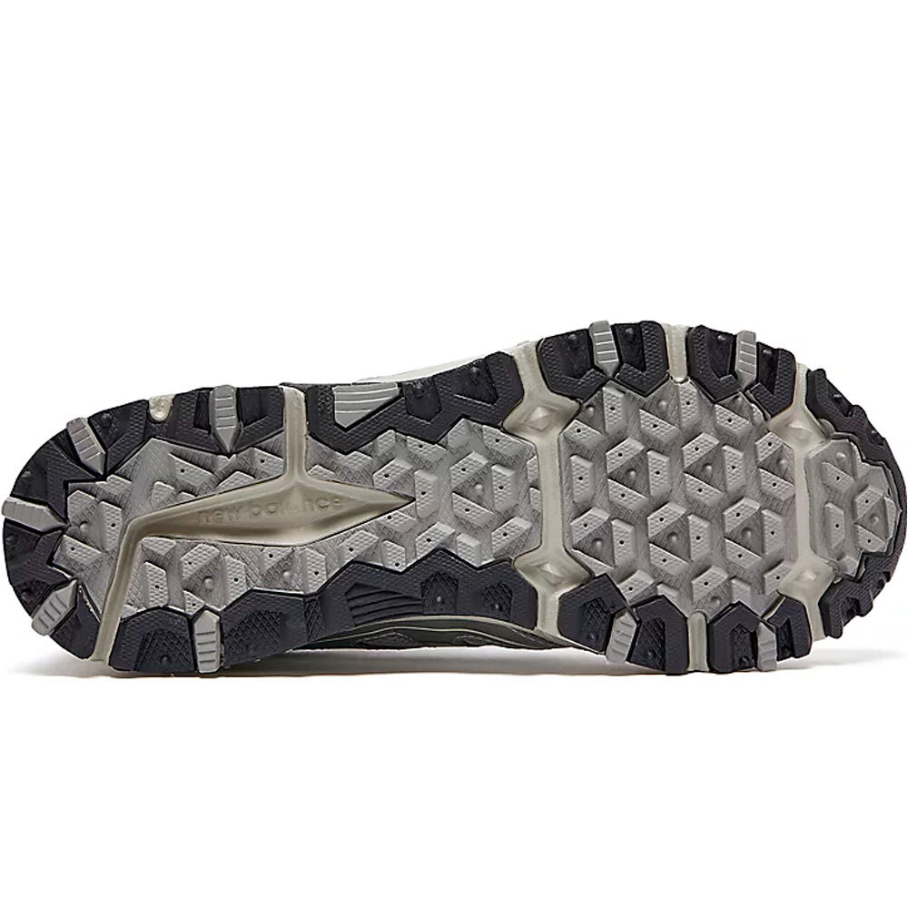 New Balance zapatilla moda hombre MT410 GRIS vista trasera