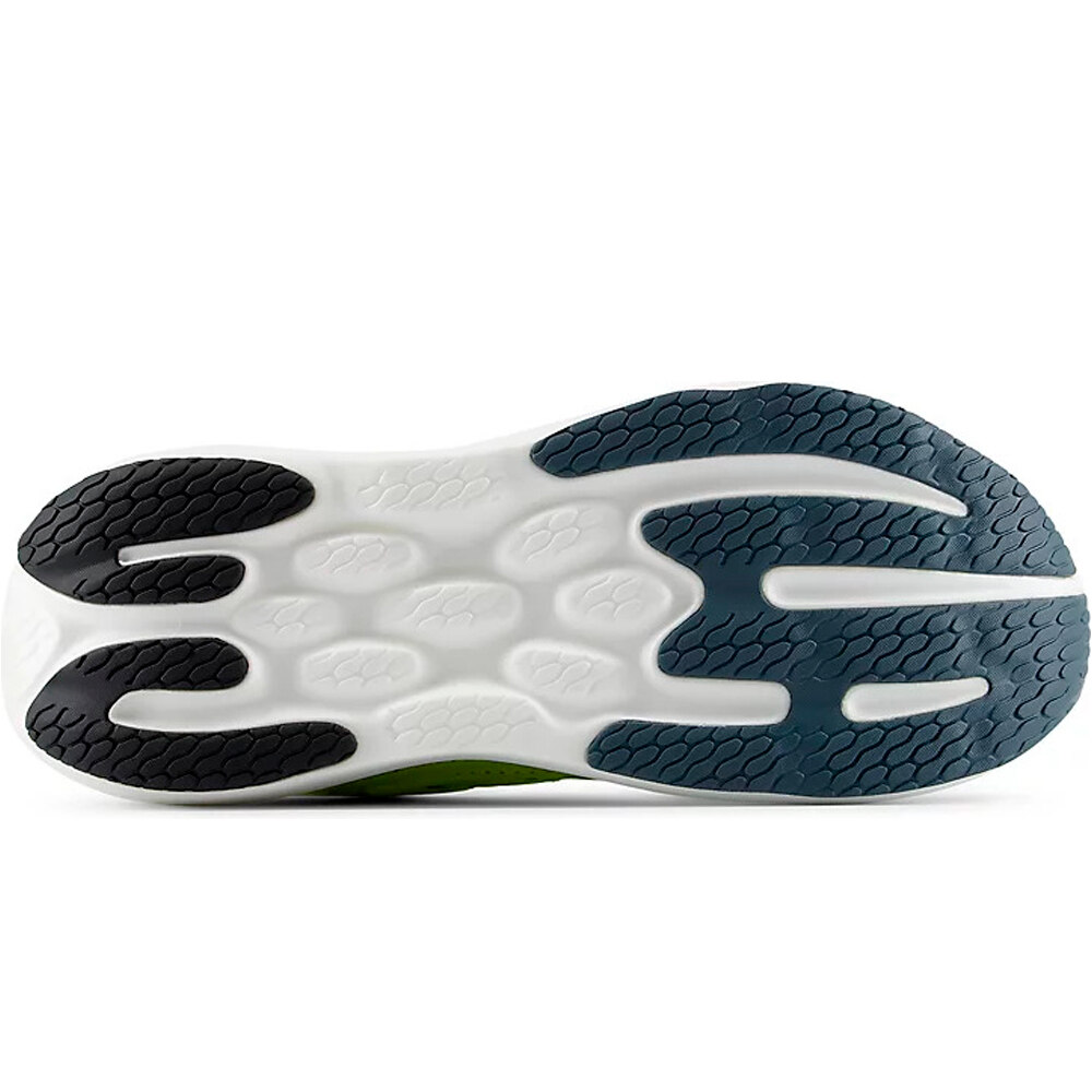 New Balance zapatilla running hombre 1080v15 VERDE vista trasera
