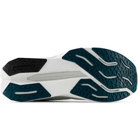 New Balance zapatilla running hombre FUELCELL PROPEL V5 GRIS vista trasera
