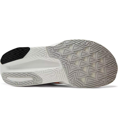NEW BALANCE FUELCELL REBEL V5 naranja