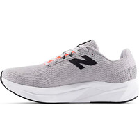 New Balance zapatilla running hombre PROPEL V5 GRIS puntera