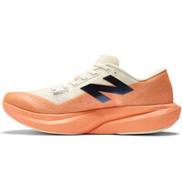 New Balance zapatilla running hombre REBEL V4 BLANCO puntera