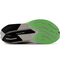 New Balance zapatilla running hombre SUPERCOMP TRAINER V4 BLANCO vista trasera