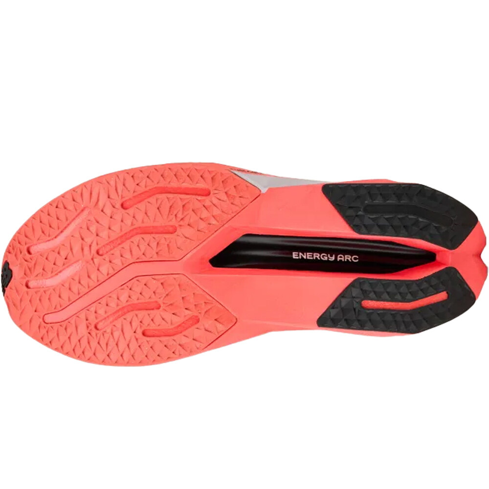 New Balance zapatilla running hombre SUPERCOMP TRAINER V4 BLANCO vista trasera
