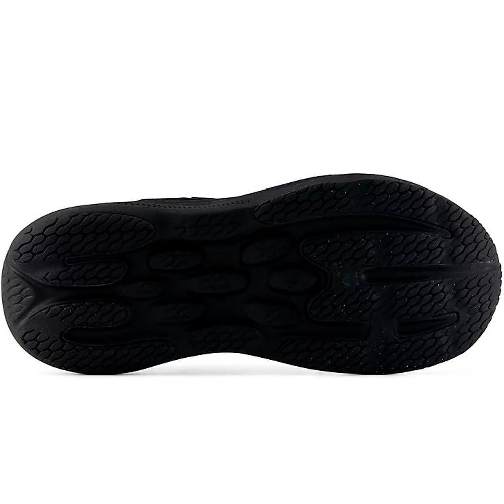 New Balance zapatilla running mujer 1080v15 NEGRO vista trasera