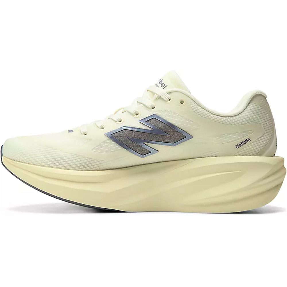 New Balance zapatilla running mujer SuperComp Rebel v1 MARRON puntera