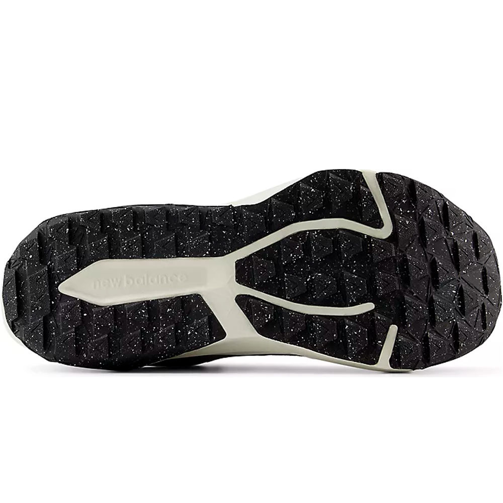 New Balance zapatillas trail hombre DynaSoft Nitrel v6 GRIS vista trasera