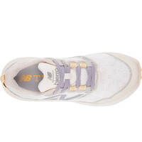 New Balance zapatillas trail mujer HIERRO V9 MARRON vista superior