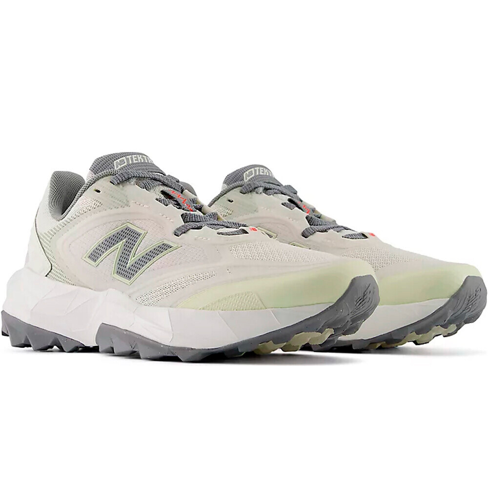 New Balance zapatillas trail mujer TEKTREL UTILITY BLANCO lateral interior