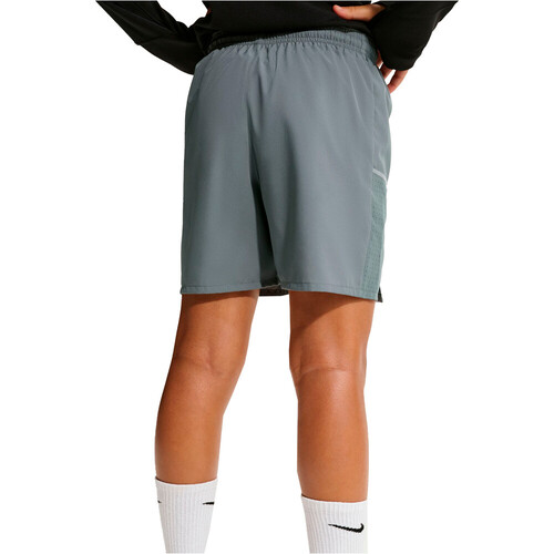 Nike bermuda niño DRI-FIT MILER GRIS