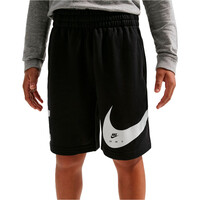 Nike bermuda niño SPORTSWEAR CLUB GRIS vista detalle