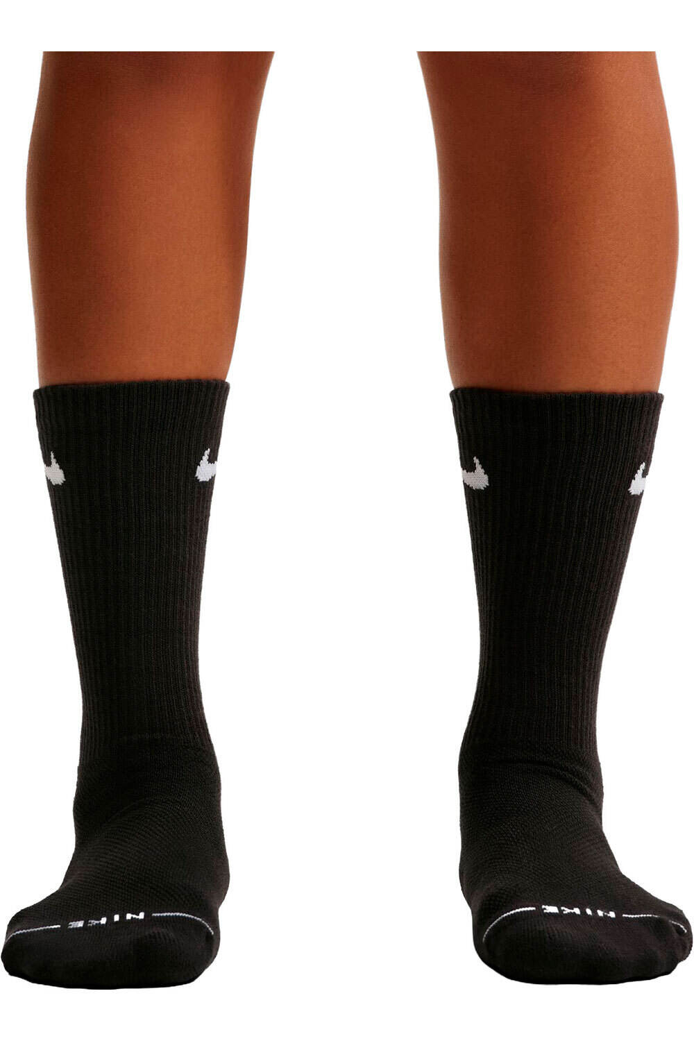 Nike calcetines deportivos EVERY DAY ELEVATED 6P NEGRO vista frontal