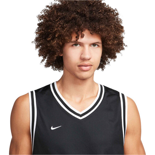 NIKE DRI-FIT DNA negro