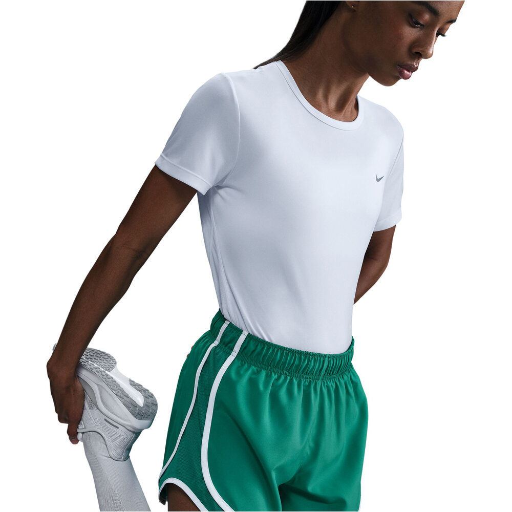 Nike camiseta entrenamiento manga corta mujer DRI-FIT TEMPO BLANCO 04