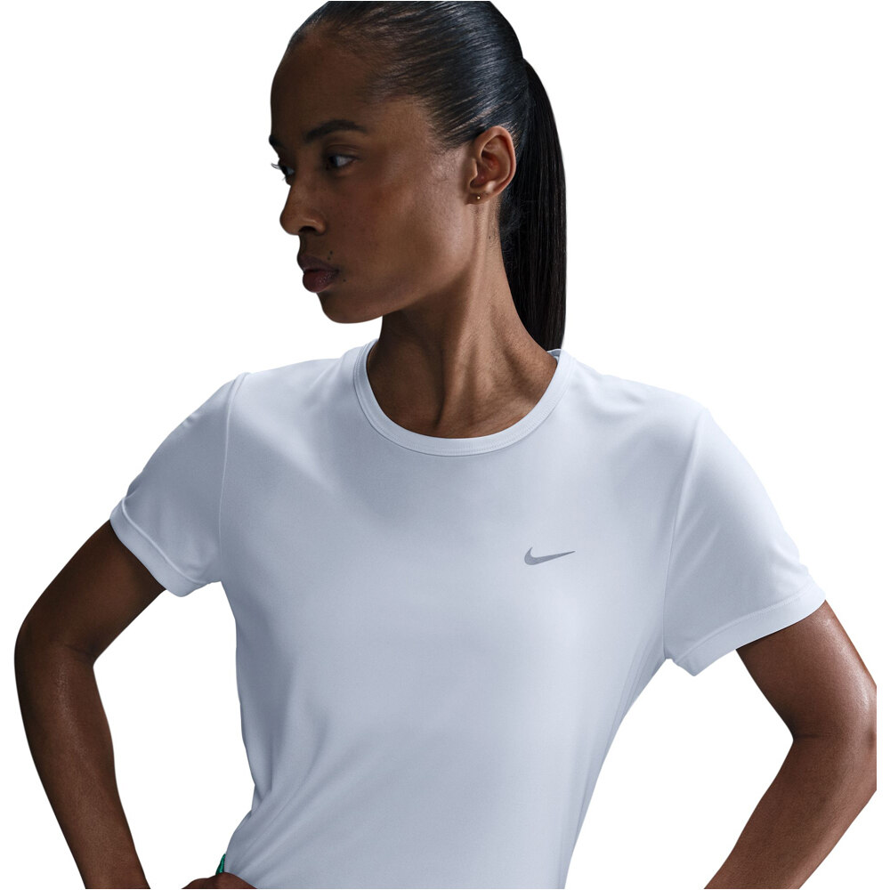 Nike camiseta entrenamiento manga corta mujer DRI-FIT TEMPO BLANCO 05