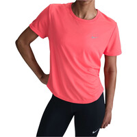 Nike camiseta entrenamiento manga corta mujer DRI-FIT TEMPO NARANJA vista frontal