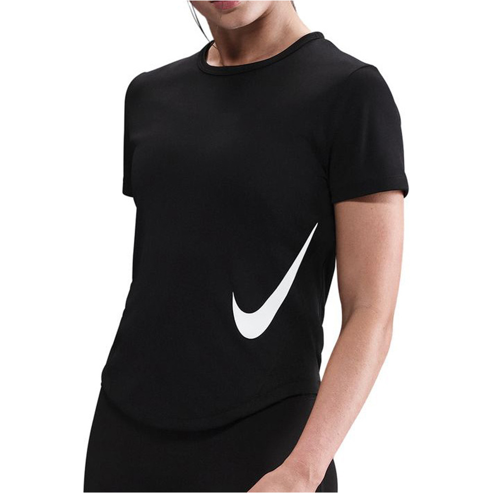 Nike camiseta entrenamiento manga corta mujer DRI-FIT TEMPO SWOOSH NEGRO vista frontal