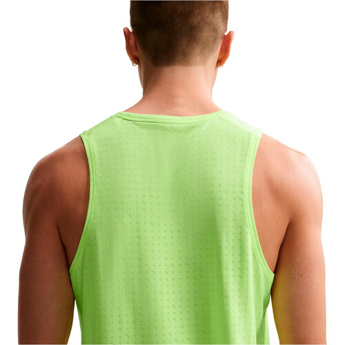 NIKE DRI-FIT BREATHE MILER amarillo