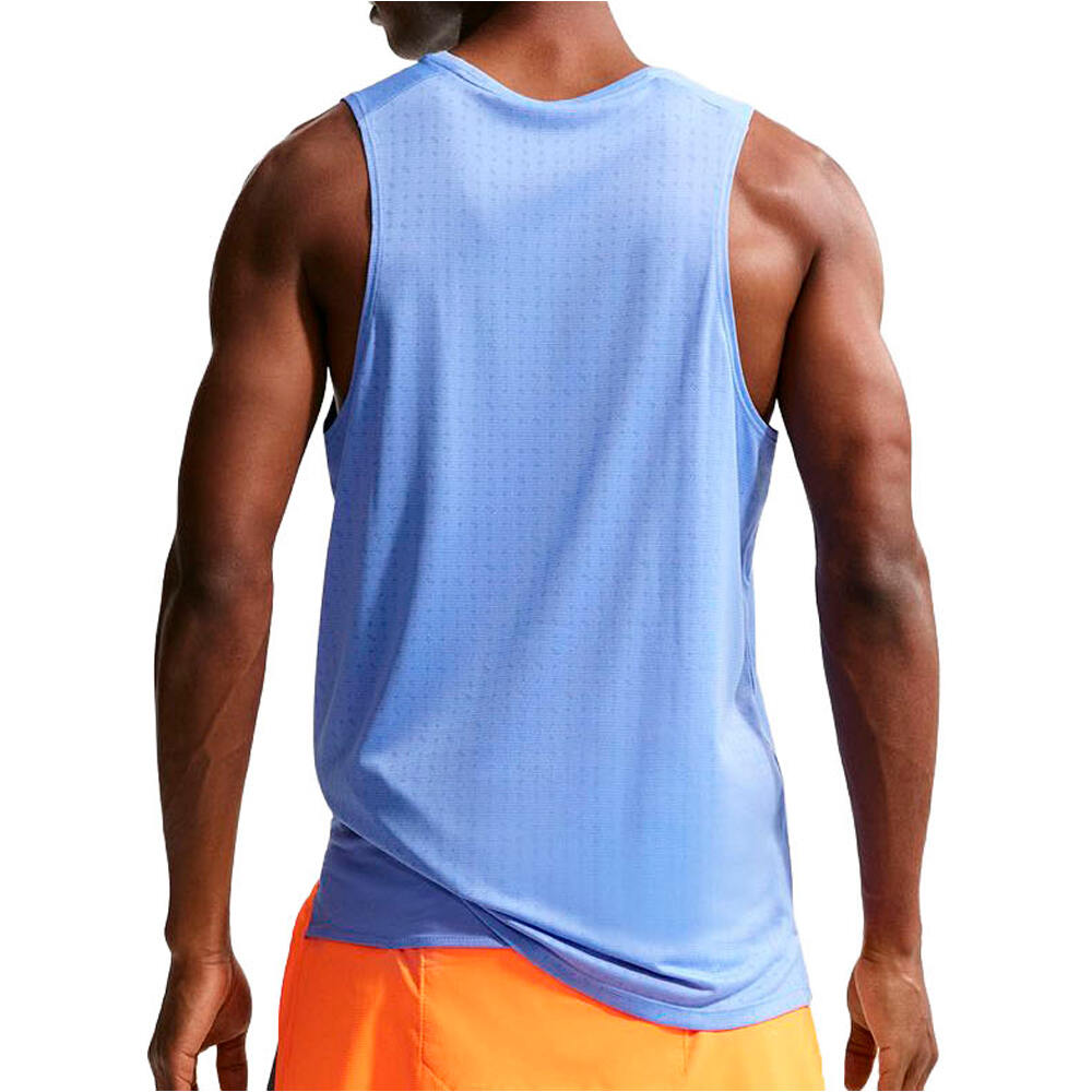 Nike camiseta entrenamiento tirantes hombre DRI-FIT BREATHE MILER AZUL vista trasera