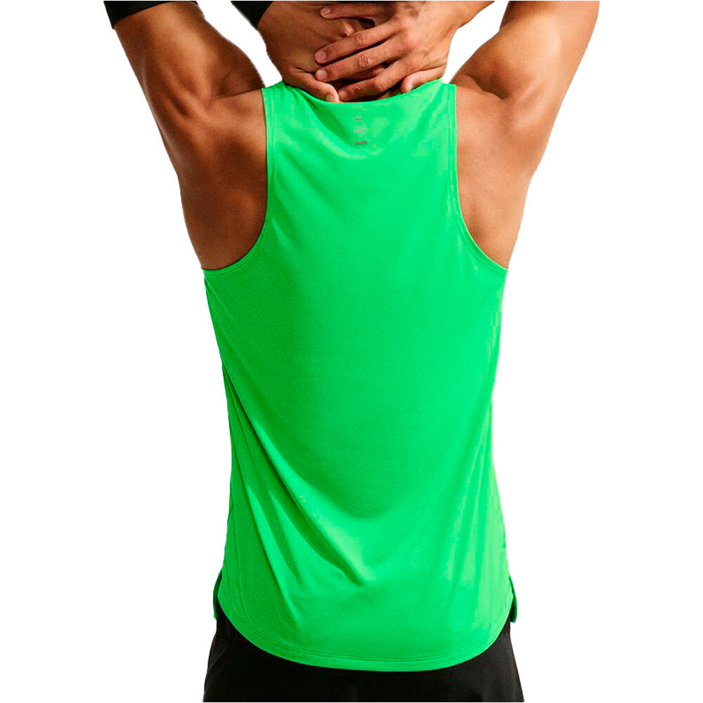 Nike camiseta entrenamiento tirantes hombre M NK DFADV STRIDE TANK VERDE vista trasera