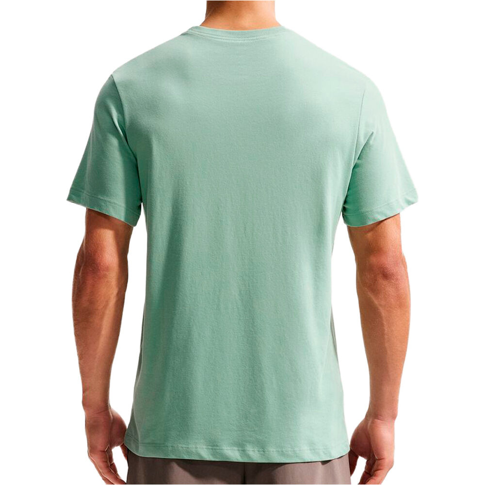 Nike camiseta fitness hombre DRI-FIT VERDE vista trasera