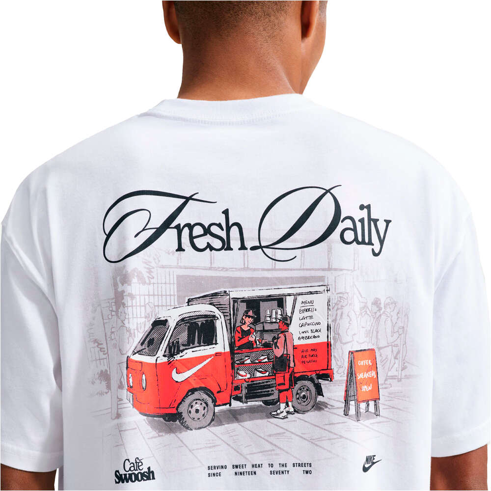 Nike camiseta manga corta hombre SPORTSWEAR CAFE SWOOSH BLANCO vista detalle
