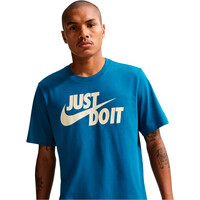 Nike camiseta manga corta hombre SPORTSWEAR JUST DO IT SWOOSH AZUL vista detalle
